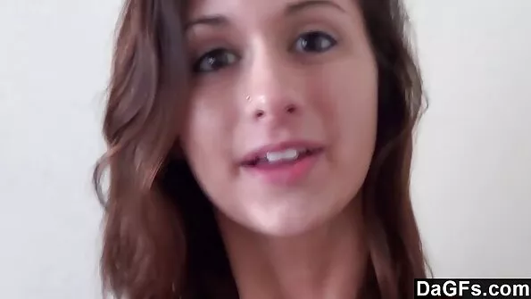 Hästi toidetud isekas anal sex hd porno macho mahlane ja kõva fucks a woman.