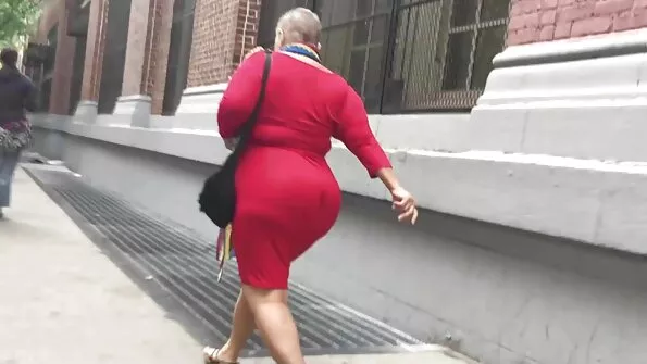 Mees sex porn9 seksis sukkades naisega.