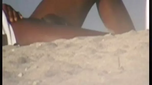 Rõõmsameelne õpilane annab sisse porno tv seks karvase kiisu.