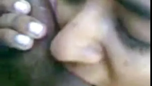 Himuline tädi imes kõik õepoja sõbrad ja naudib porno seks tube spermat.