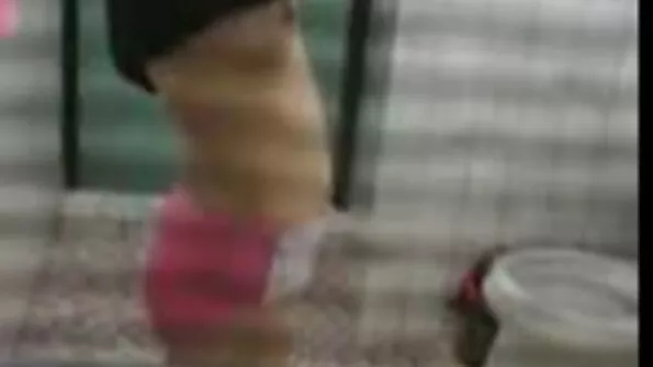 Tüüp kutsus oma tüdruksõbra koju ja seksis temaga. porno sex f