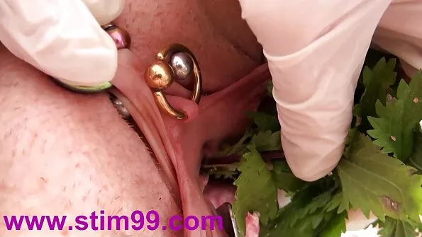 Kannatamatu daam oma suuga äratas porno video seks sõbranna mehe.