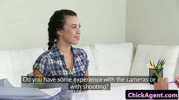 Armas nukk andis endale wwwporno sex manuaalseks seksist orgasmi.