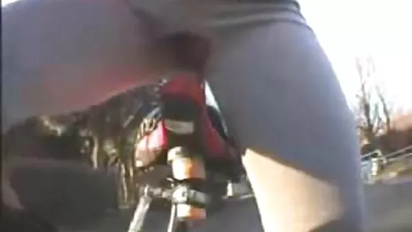 Blond iludus mees valas kiisu sisse uz seks videolar sperma.