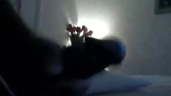 ulakas tüdruk gay sex porno hd võtab aluspüksid jalast ja hüppab oma väljavalitu riistale.