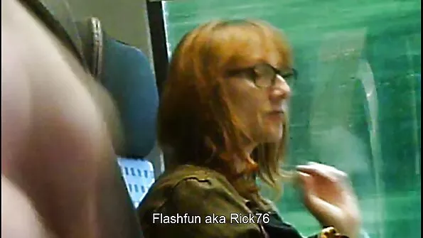 Suur peenise blond lakkus enne seksi. mom son seks