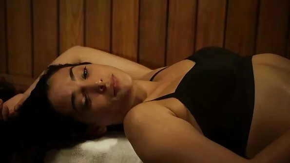 Naine keppib kõvasti kutiga naabri sex tube porno kriimustatud auto tõttu.